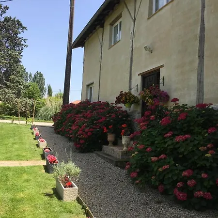 Les Pignons Holiday home
